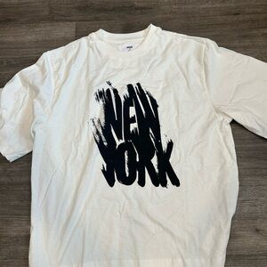 Men's New York Relaxed-Fit Studded Graphic T-Shirt XL